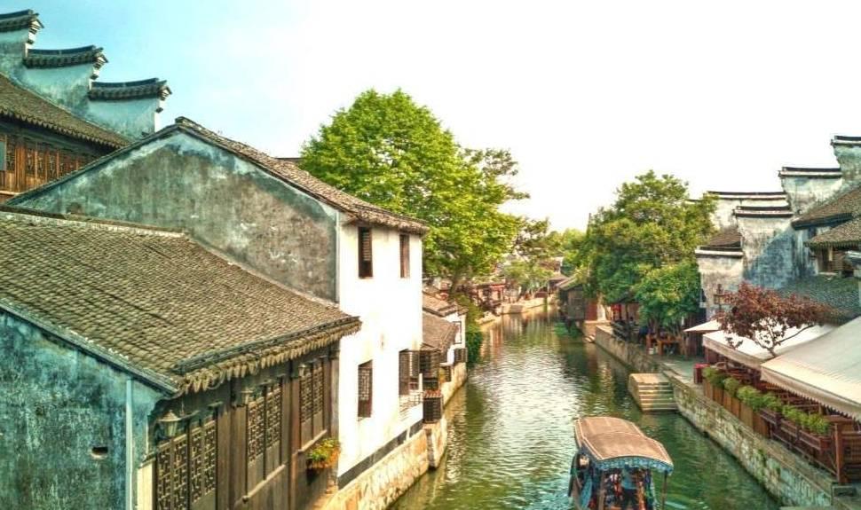 机智问答网页-解疑解惑,高考全国应不应该出同一张卷?一键解答